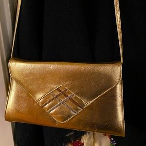 Vintage gold clutch/ shoulder bag ✨♥️⚜️